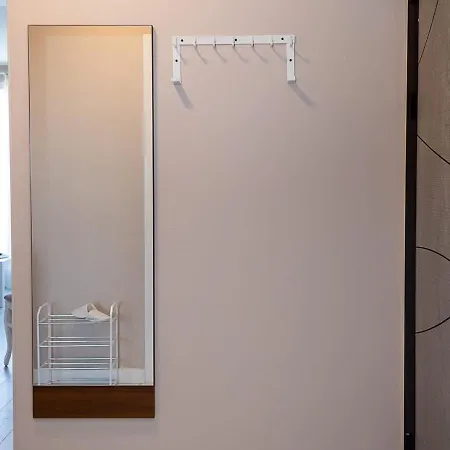 1br With Parking Near Free Uni By Flat Manаger Warna