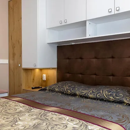 Apartment 1br With Parking Near Free Uni By Flat Manаger *